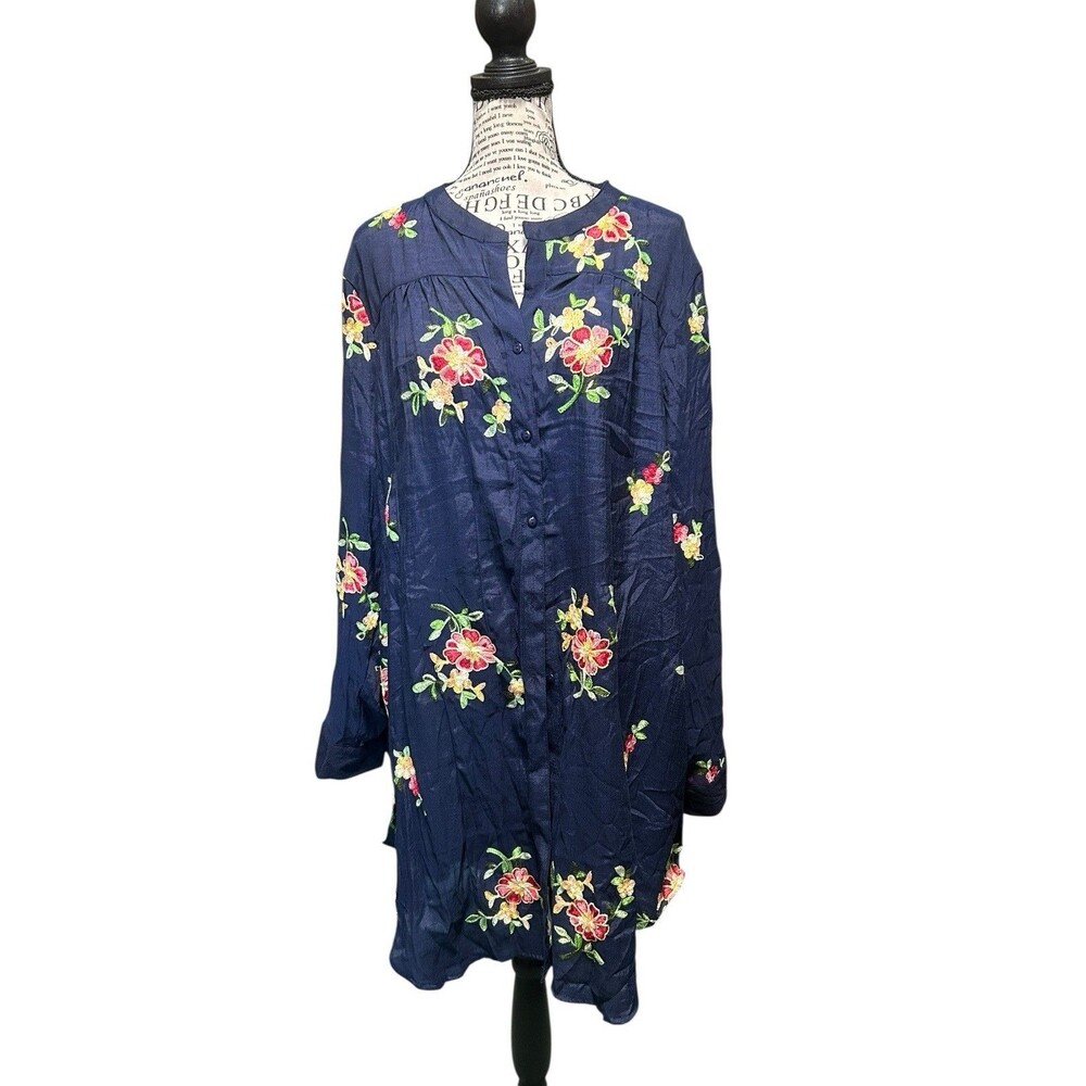 Forgotten Grace Women's Floral Embroidered Navy Boho Tunic Adjustable Sleeve 2X